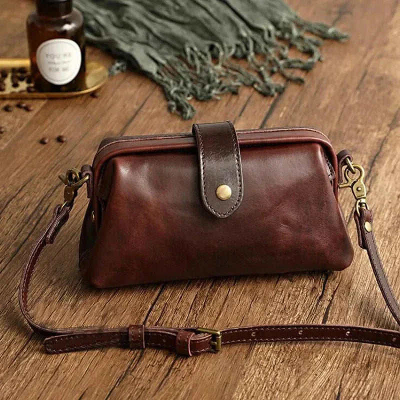 Velora - Mini kožená crossbody taška