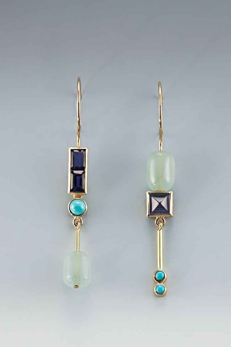 Velora | Elegantní tenké náušnice ve tvaru kapky