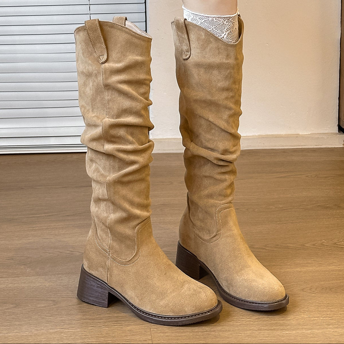 Velora | Vysoké semišové zimní kozačky