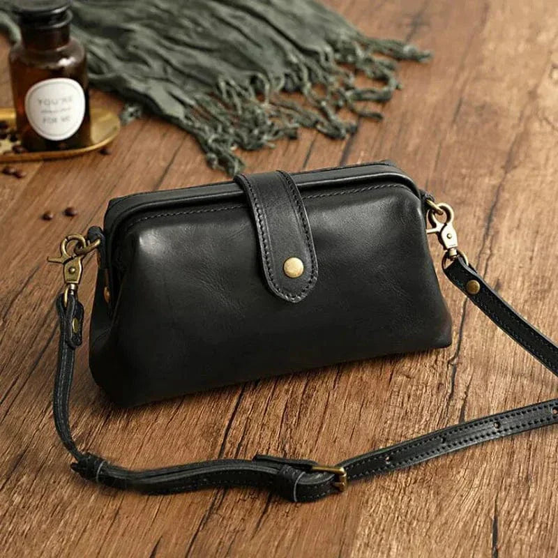 Velora - Mini kožená crossbody taška